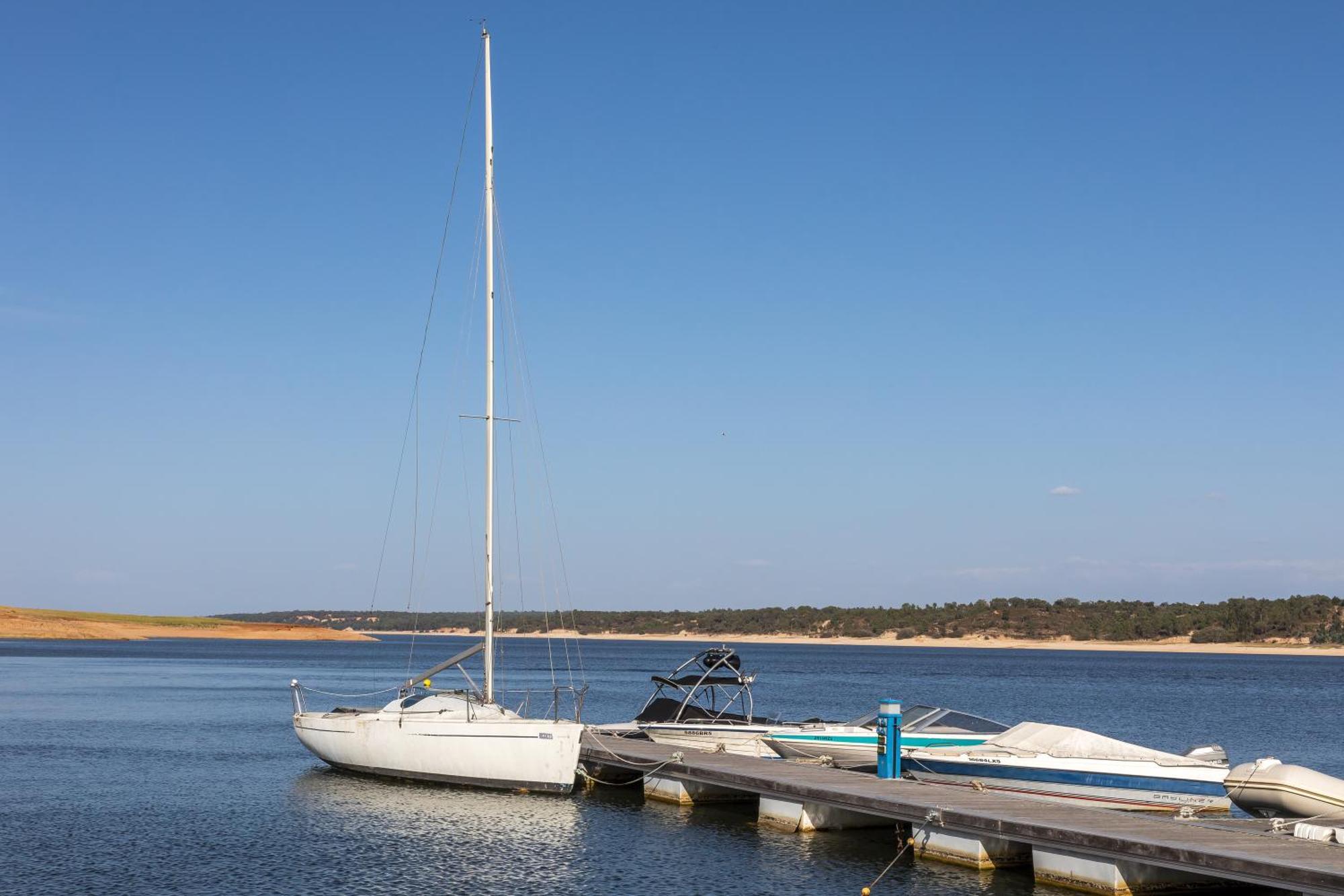Ap Lago Montargil - Conference & Spa Zewnętrze zdjęcie Boats at the marina